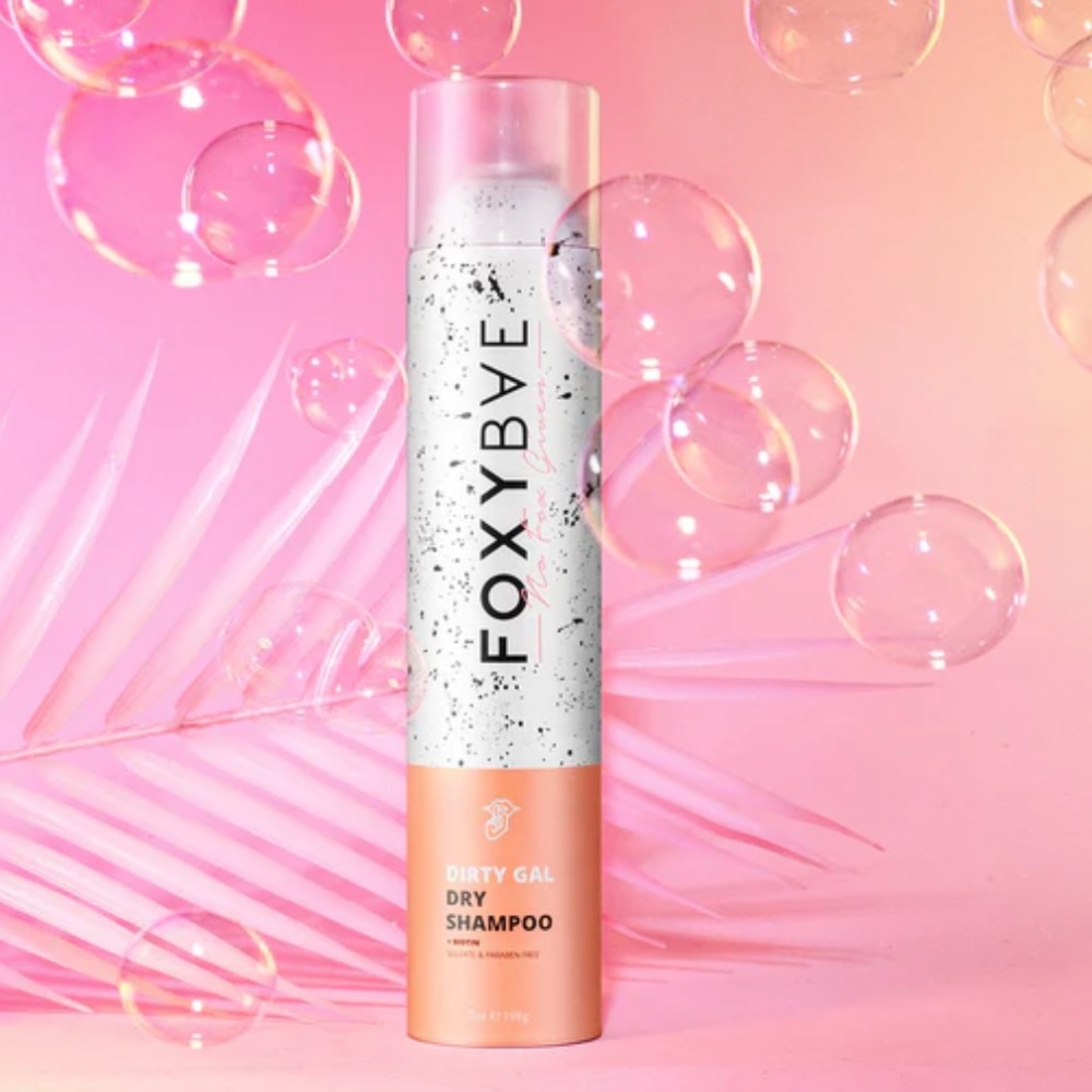 FOXYBAE DRY SHAMPOO W/BIOTIN ADDS VOLUME & GETS RID OF UNWANTED PRODUCT BUILDUP